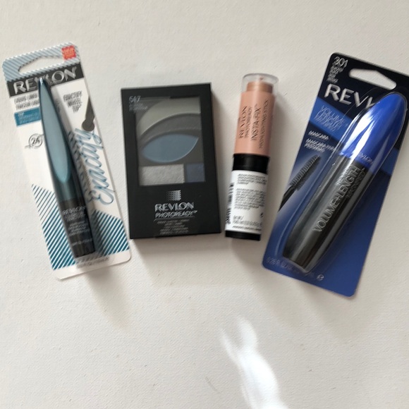 Revlon makeup - Picture 1 of 1
